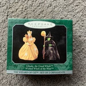 Hallmark 1997 Glinda the Good Witch And The Wicked Witch Of The West Ornament